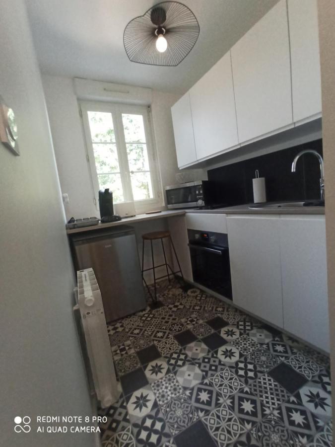 Appartement Neuf, Moderne Et Confortable! Ernée 외부 사진