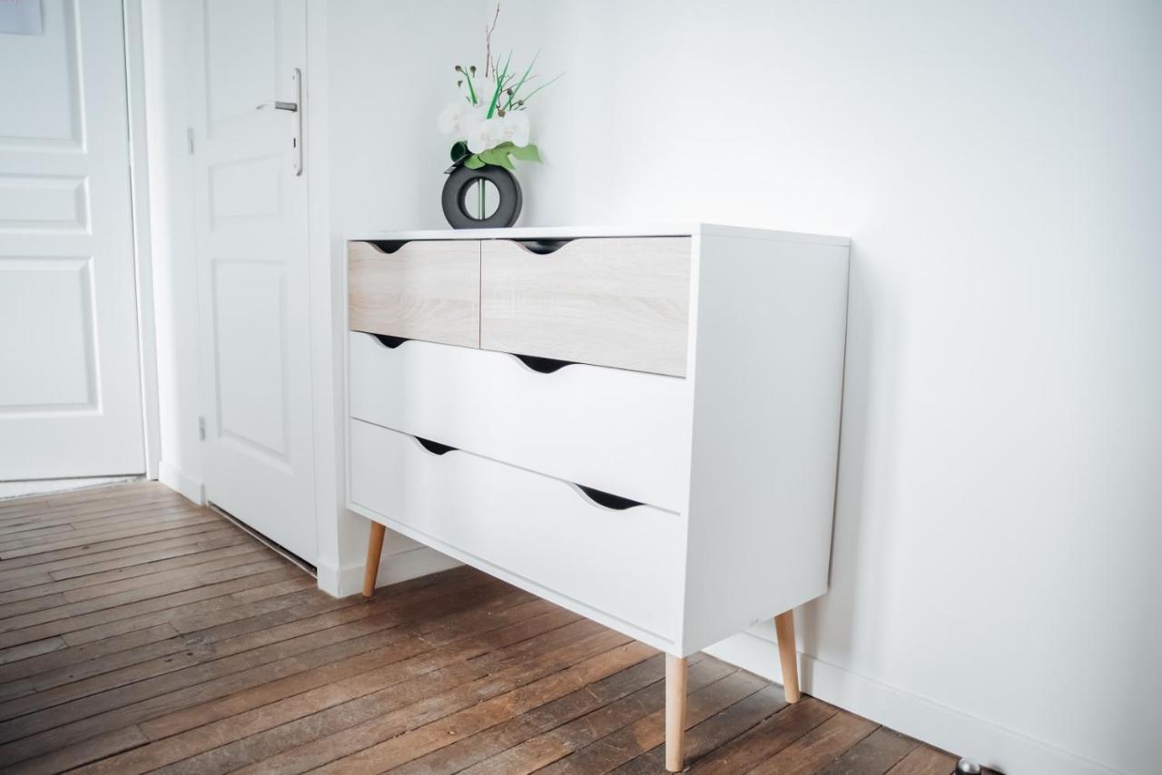 Appartement Neuf, Moderne Et Confortable! Ernée 외부 사진
